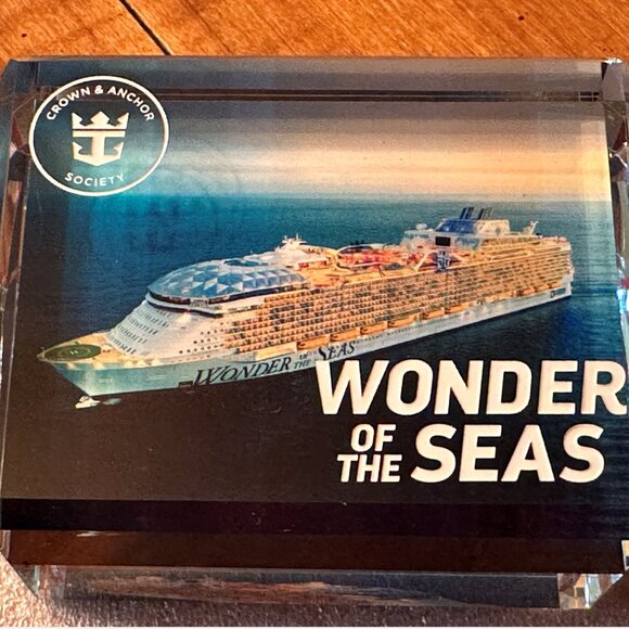 Royal Caribbean Other - Royal Caribbean's Wonder of the Seas Crystal Block